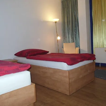 Bonifatias Dachterrasse Von Leipzig